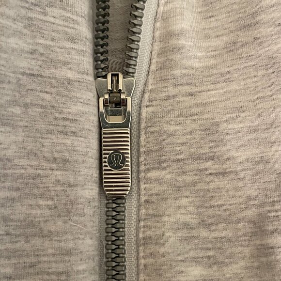 Lululemon Coast Easy Wrap Womens Size 10 Heathered Core Gray Sweatshirt - Picture 6 of 11